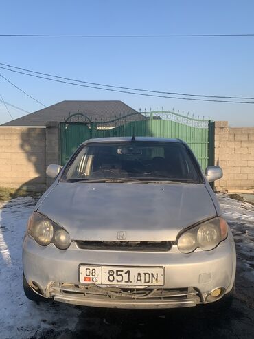 Honda: Honda HR-V: 2000 г., 1.6 л, Автомат, Бензин, Минивэн