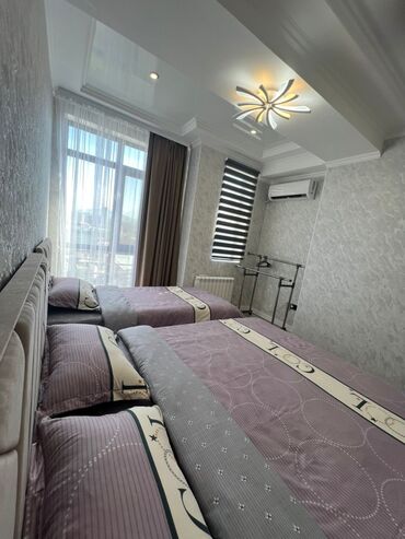 Посуточная аренда квартир: 4 комнаты, Душевая кабина, Постельное белье, Кондиционер at lalafo.kg — 21 Посуточная аренда квартир: 4 комнаты, Душевая кабина, Постельное белье, Кондиционер — 21