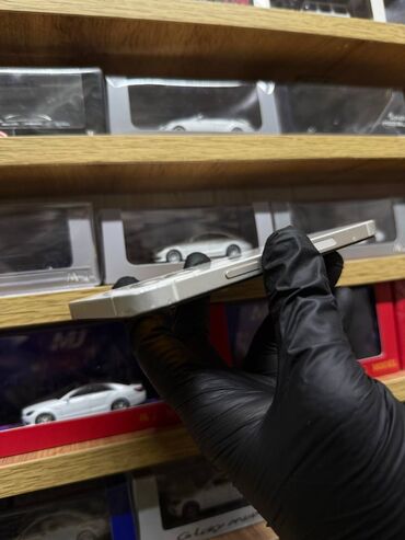 Apple iPhone: IPhone 12, Б/у, 64 ГБ, Белый, Защитное стекло, Чехол, 75 % — 4