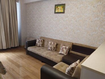 hacikend kiraye ev: Xırdalanda kristal abşeron 1de 2otaq studio tam eşyalı menzil kiraye
