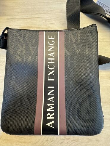 мужские бананки: Сумка через плечо Armani Exchange (A|X) - Формат: компактная