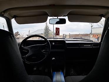 VAZ (LADA): Model: Lada 2107 (VAZ) Kuzov: sedan, ağ rəng Yanacaq: benzin Ötürücü — 4