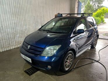 ролс ройс машина: Toyota ist: 2003 г., 1.5 л, Автомат, Бензин, Купе