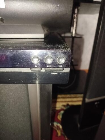 Musiqi mərkəzləri: LG ev kinoteatrı – model HT553TM-A2 Komplekt: - 4 ədəd hündür — 3