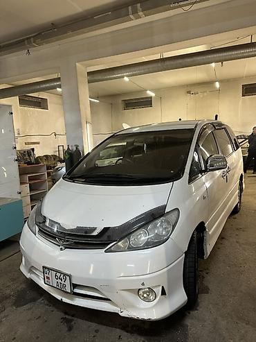 Toyota: Toyota Estima: 2004 г., 3 л, Автомат, Бензин, Минивэн — 2