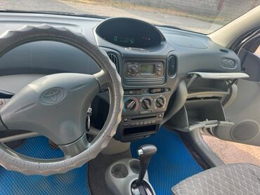 машыны под выкуп: Toyota Yaris: 2003 г., 1.3 л, Автомат, Бензин