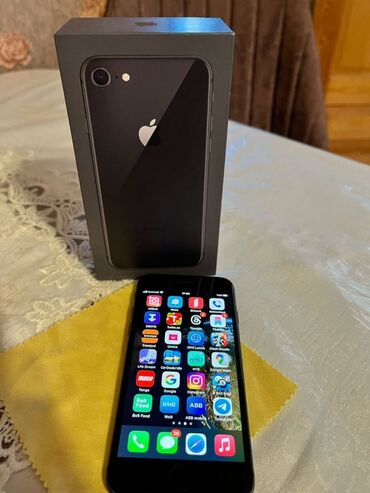iphone 4s bu satın: IPhone 8, Qara