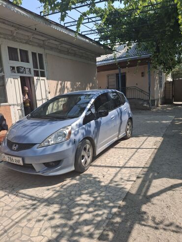 авто с последующим выкупом фит: Honda Fit: 2008 г., 1.5 л, Автомат, Бензин, Хетчбек