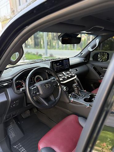 Toyota: Toyota Land Cruiser: 2023 г., 3.5 л, Бензин — 10