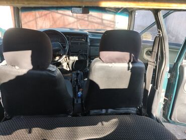 VAZ (LADA): Vaz 2109 hatchback Xüsusiyyətlər: - Kuzov: 5 qapılı hatchback, tünd — 10