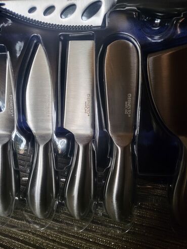 Noževi: Ernesto nov od rosfraja nemacki kuhinjski komplet. Petodelni komplet na lalafo.rs — 8 Noževi: Ernesto nov od rosfraja nemacki kuhinjski komplet. Petodelni komplet — 8