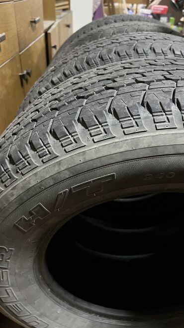 mekab 17: Шиналар 265 / 65 / R 17, Жай, Колдонулган, Комплект, Жапония, Bridgestone