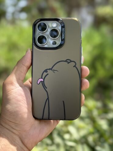 Kabrolar: Müxtəlif iPhone modelləri üçün çiçək naxışlı, şəffaf keys. Bu keys — 3