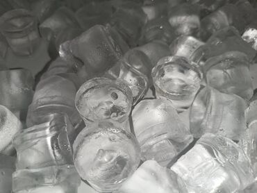 вода для офиса: В продаже пищевой лёд для баров, ресторанов, выездных мероприятий. Лёд