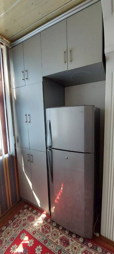 Uzunmüddətli kirayə mənzillər: Akim Abbasov kucesində bir otaqlı mənzil kirayə verilir. Tri Karonanan — 8