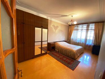 Köhnə tikili: Bakı, 4 otaqlı, Köhnə tikili, 100 kv. m -da lalafo.az — 5 Köhnə tikili: Bakı, 4 otaqlı, Köhnə tikili, 100 kv. m — 5