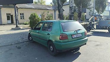 обмен на карнивал: Volkswagen Golf: 1994 г., 1.6 л, Механика, Бензин, Хэтчбэк — 2