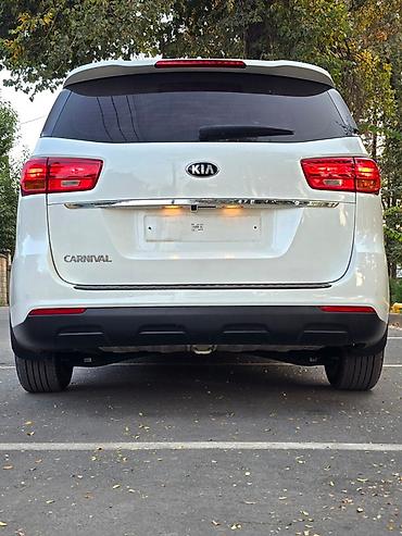 mini v: Kia Carnival: 2020 г., Автомат, Минивэн — 4