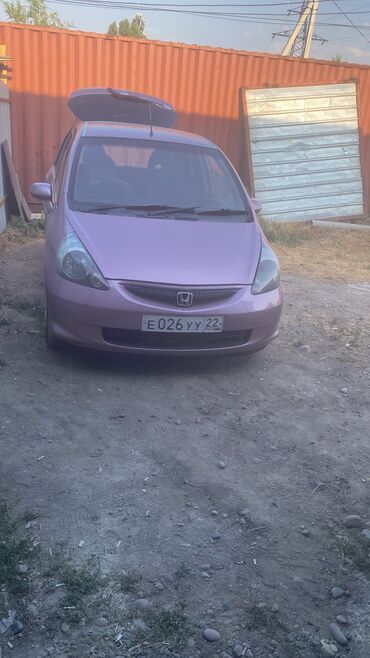 шины r14c: Honda Z: 2002 г., 1.3 л, Автомат, Бензин, Универсал