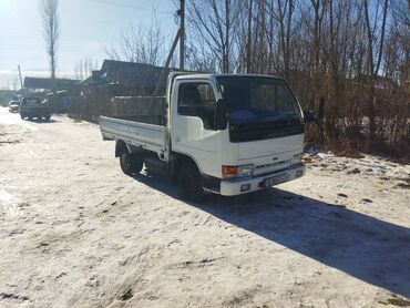 спринтер дубль кабина грузовой: Жүк ташуучу унаа, Nissan, Дубль, 3 т, Колдонулган