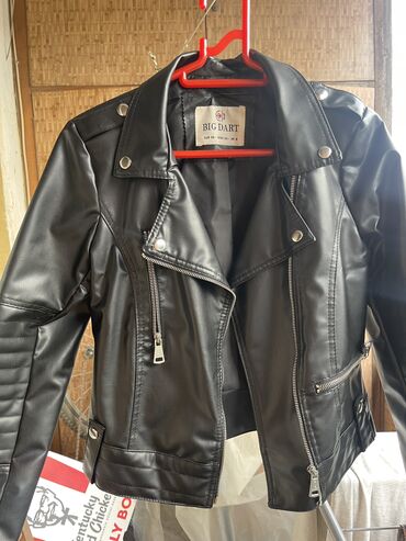 Kurtkalar: Продаются курточки размер S,одевала один раз,качество хорошее приятное — 5