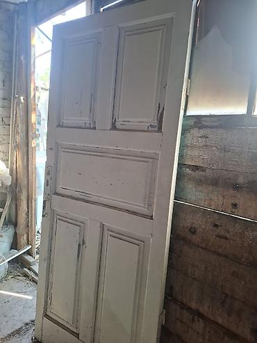 винтажный: Старинные деревянные двери со стеклянными вставками. В наличии на — 2