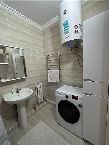 Долгосрочная аренда квартир: 3 комнаты, Агентство недвижимости, Без подселения, С мебелью полностью — 12