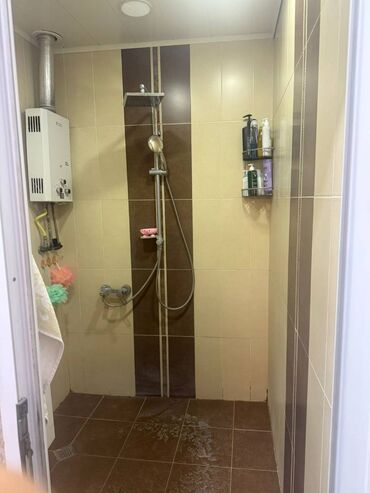 Köhnə tikili: Bakı, 7-ci mikrorayon, 3 otaqlı, Köhnə tikili, m. Dərnəgül, 55 kv. m — 16