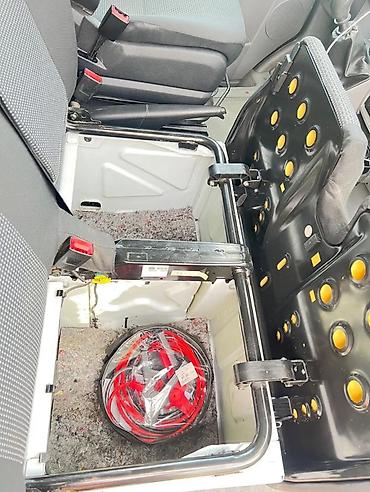 Легкий грузовой транспорт: Легкий грузовик, Mercedes-Benz, Стандарт, 1,5 т — 13