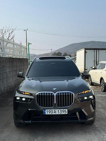 BMW: BMW X7: 2022 г., 3 л, Автомат, Бензин, Внедорожник — 1