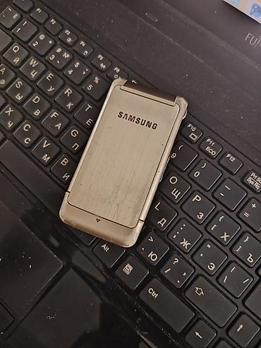 iphone 11 128 gb ikinci el: Samsung B2700, rəng - Qəhvəyi, Düyməli — 2