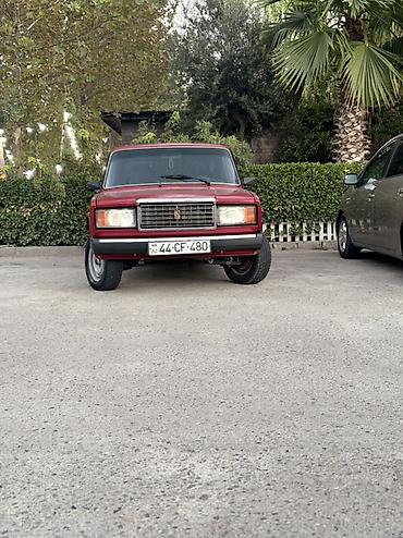 ВАЗ (ЛАДА): Klassik VAZ 2107 axtaranlar üçün retro üslubda, orijinal görünüşlü — 1
