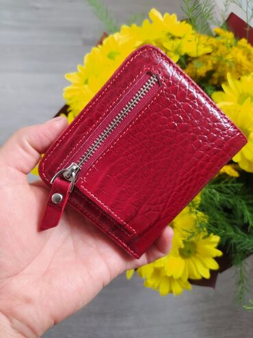 Классические сумки: Женские компактные кошельки — 9