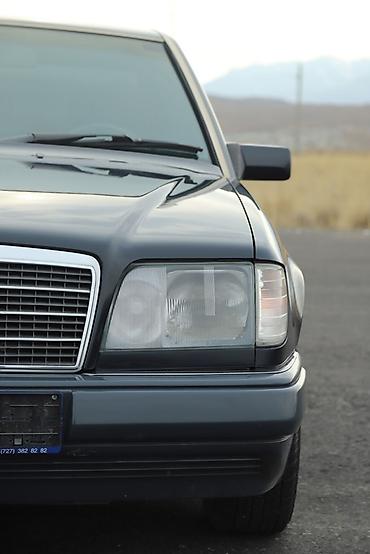 Mercedes-Benz: Mercedes-Benz W124: 1993 г., 3.2 л, Автомат, Бензин — 12