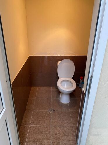 Uzunmüddətli kirayə mənzillər: Əhmədli Köhnə Günəşli. Həzi Aslanov və Əhmədli metrosuna 46N və 20N — 11