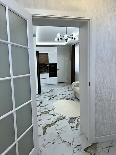 Продажа коттеджей и домов: 🏡 **Продается новый 2-этажный дом в Бишкеке!** 📍 ж/м Ала-Тоо-3, ул — 5