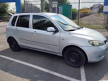 Продажа авто: Mazda Demio: 2004 г., 1.4 л, Механика, Бензин, Хэтчбэк — 3