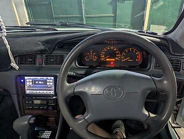 Продажа авто: Toyota Camry: 2000 г., 2.2 л, Автомат, Бензин, Седан — 5