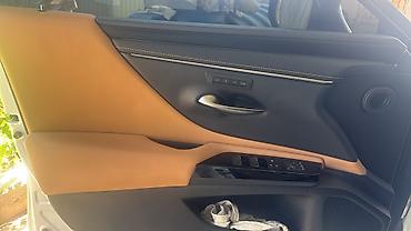 lexus cs: Lexus ES: 2022 г., 2.5 л, Гибрид, Седан — 8