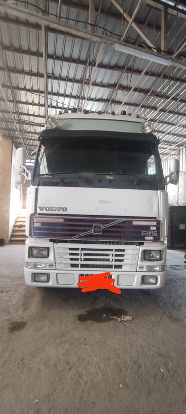 шины на gx: Тягач, Volvo, 1997 г.