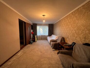 центральная мечеть: 2 комнаты, 40 м², Хрущевка, 3 этаж, Косметический ремонт