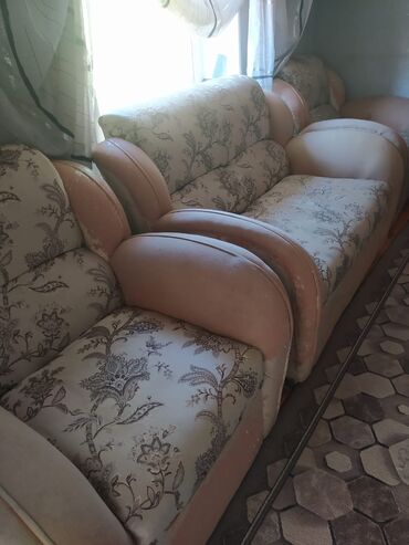 мебель диван: Диванчик и два кресла