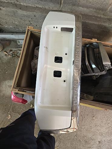 Бампер и комплектующие: Бампер Toyota, Оригинал — 2