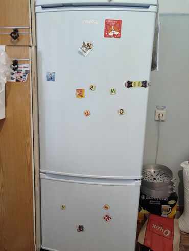 холодильник бирюса: Холодильник Biryusa, Б/у, Двухкамерный, 55 * 143 * 53