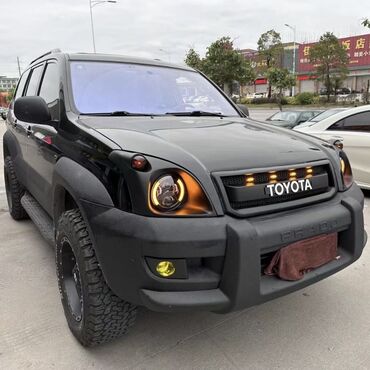 Решетки радиатора: Решетка радиатора Toyota Новый — 10