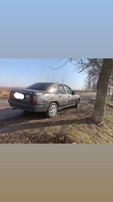 Opel: Opel Vectra: 1992 г., 1.6 л, Механика, Бензин, Седан — 4