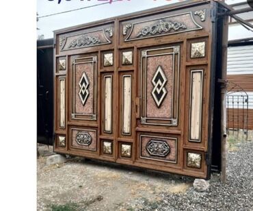 Həyət darvazaları: Dəmir Həyət darvazası, Qapı ilə — 11