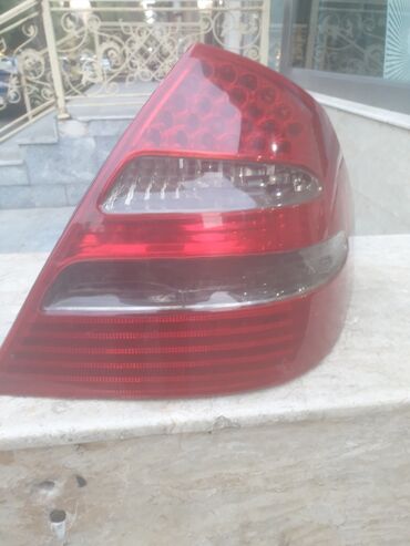 Bamperlər, buferlər: Sol arxa, Mercedes-Benz W211 2002 il