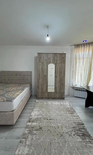 Долгосрочная аренда домов: 200 м², 6 комнат, Бронированные двери — 4