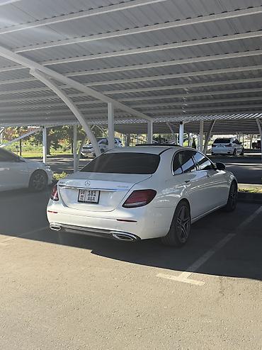 124 mers: Mercedes-Benz E-Class: 2018 г., Бензин, Седан — 3